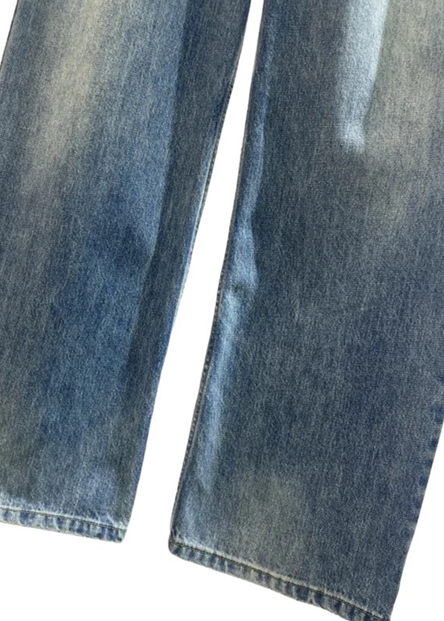 Clara Belted Low Waisted Jeans